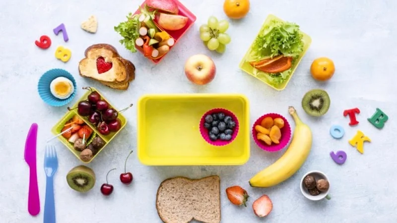kids-healthy-food-background-preparation-lunchbox_53876-129258